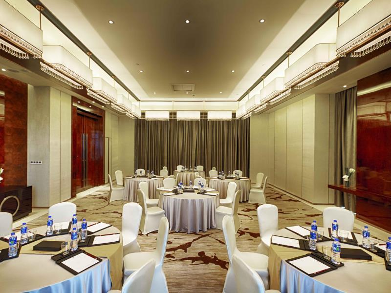 Doubletree By Hilton Heyuan Hotel Exterior photo